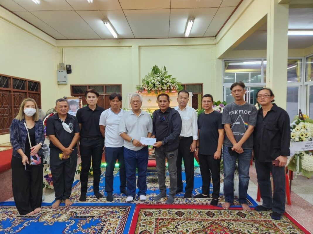 LINE_ALBUM_1432023_230317