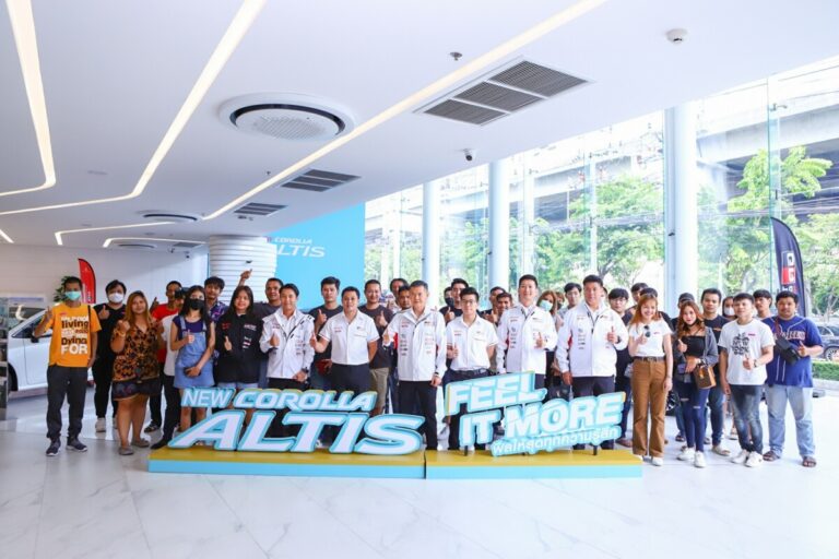 New Corolla ALTIS The Day to Feel It More