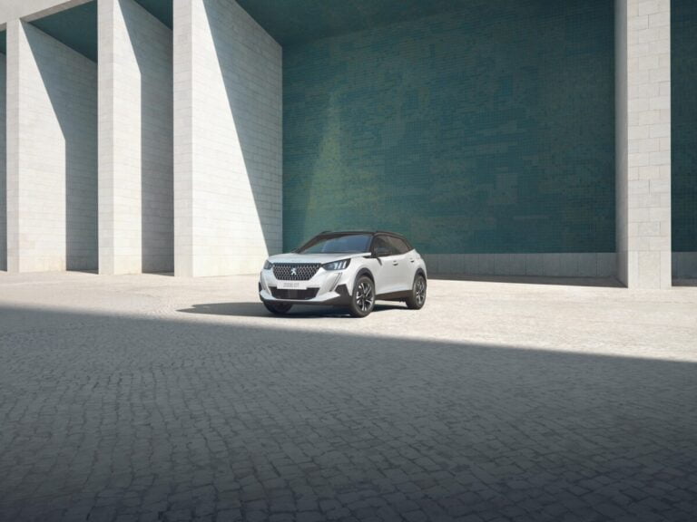 เปอโยต์ เปิดตัวรุ่นพิเศษร่วมเฉลิมฉลองวันชาติฝรั่งเศส