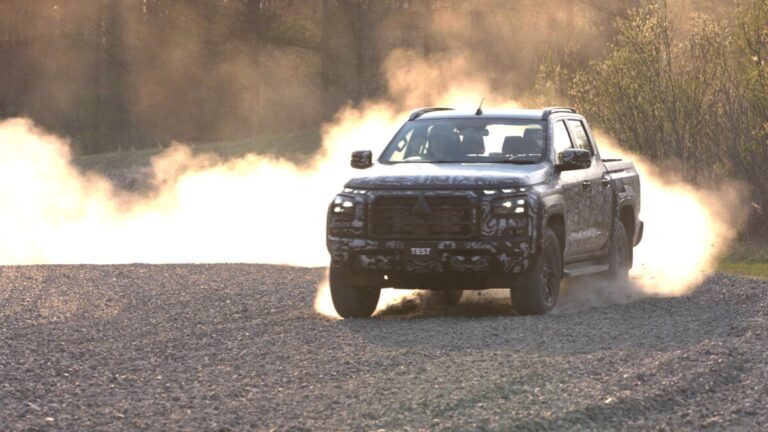 มิตซูบิชิ พร้อมเผยโฉม ออล-นิว ไทรทัน ใหม่