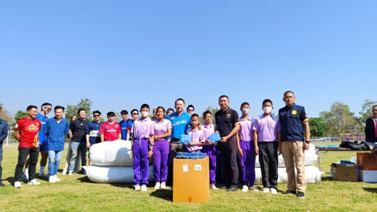 ซูซูกิ ส่งความสุขสู่สังคมไทยมอบเครื่องกันหนาวชาวเชียงใหม่