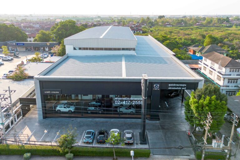 มาสด้า ทุ่มงบ 240 ล้าน เปิดสองโชว์รูมใหม่