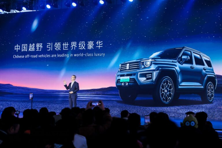 เกรท วอลล์ มอเตอร์ เปิดตัว GWM TANK 700 Hi4-T