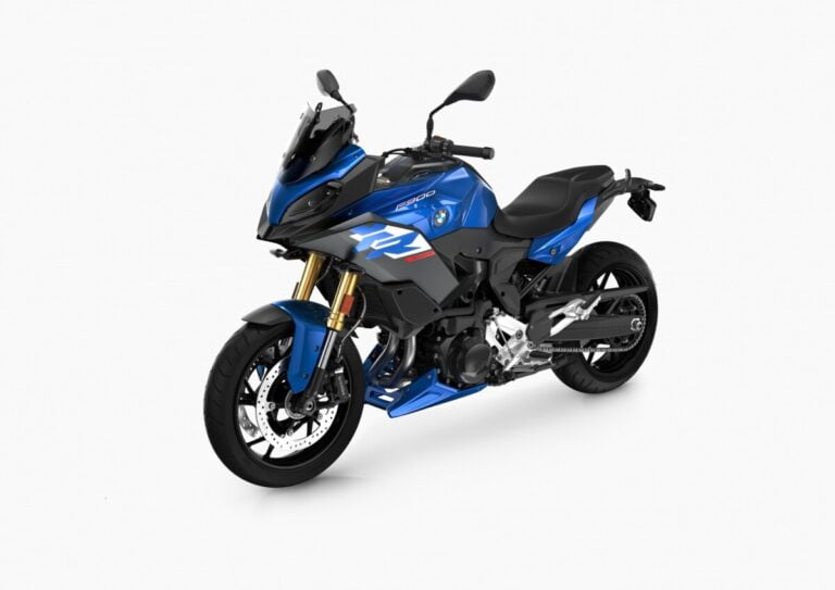 บีเอ็มดับเบิลยู มอเตอร์ราด เปิดตัวบีเอ็มดับเบิลยู F 900 XR สีใหม่สุดเร้าใจ